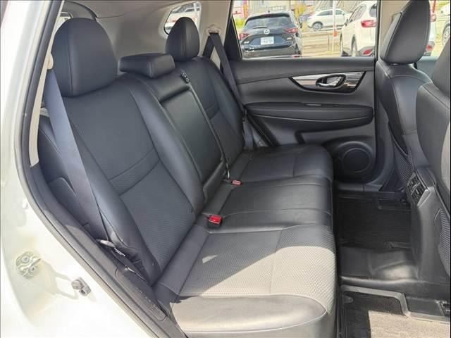 X-TRAIL HYBRID 4WD