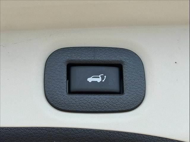 X-TRAIL HYBRID 4WD