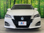 CROWN sedan hybrid