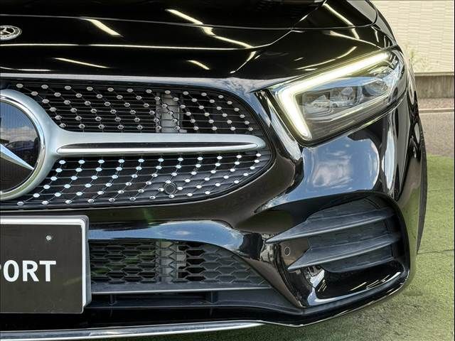MERCEDES BENZ A class sedan
