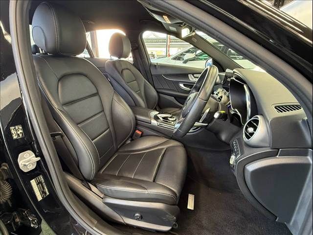 MERCEDES BENZ C class sedan