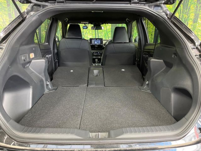YARIS CROSS HYBRID