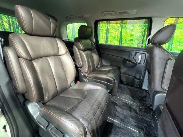 ELGRAND  4WD