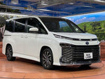 VOXY HYBRID