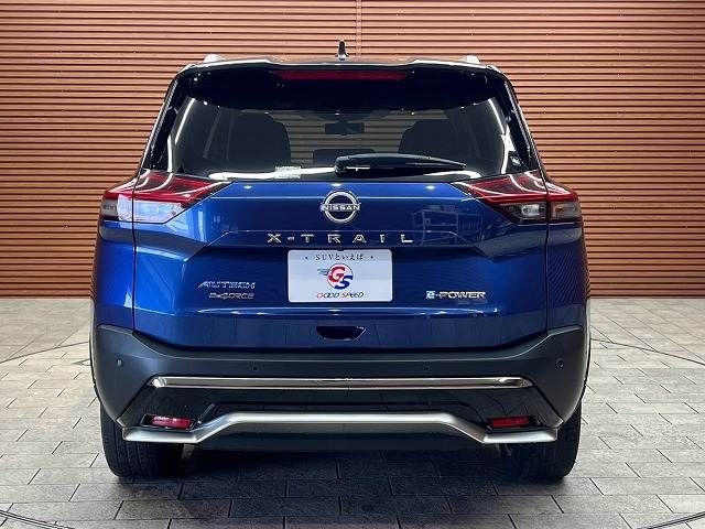 X-TRAIL HYBRID 4WD