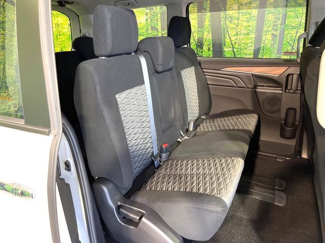 DELICA D:5 4WD