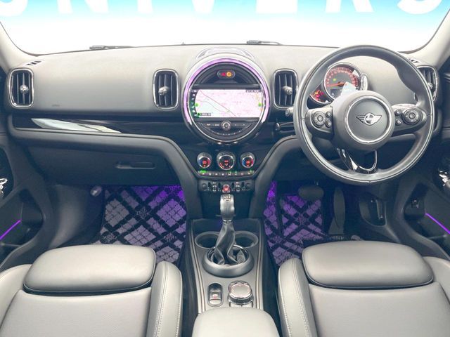 MINI COOPER D CROSSOVER
