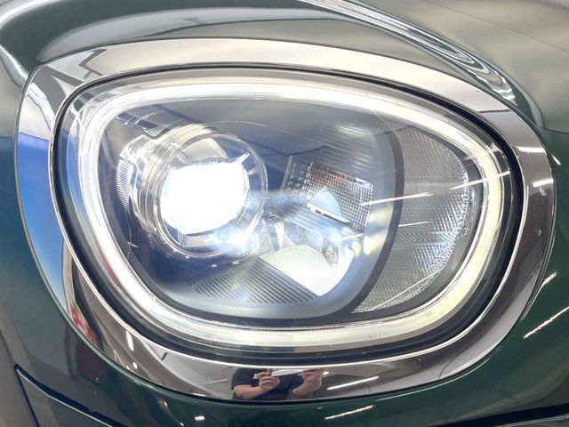 MINI COOPER D CROSSOVER