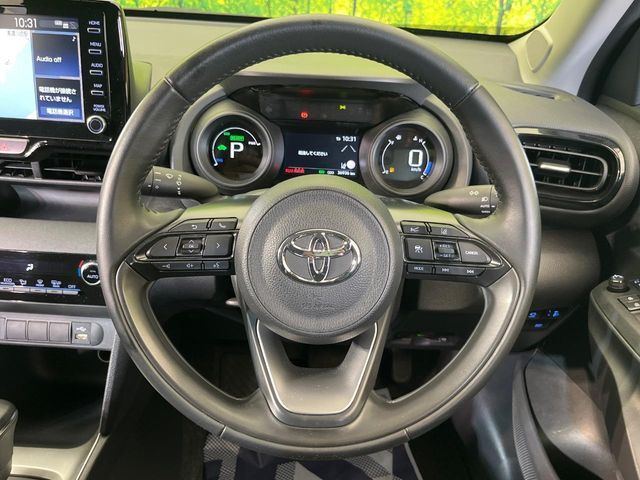 YARIS CROSS HYBRID