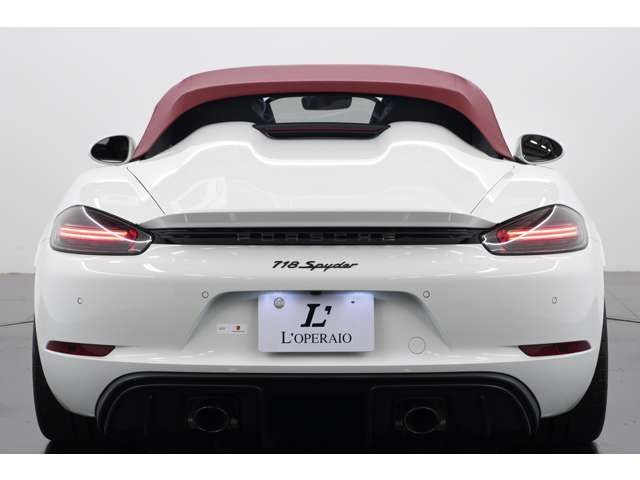 PORSCHE 718Spyder