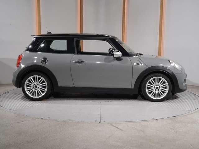 BMW MINI COOPER S