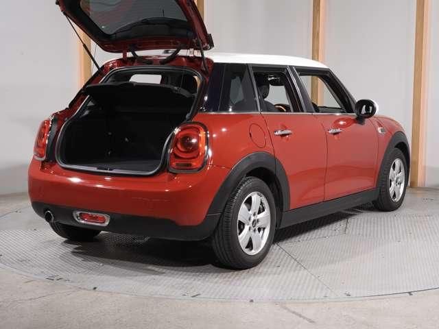 BMW MINI COOPER 5DOOR
