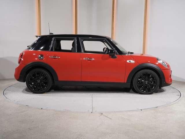 MINI COOPER S 5DOOR