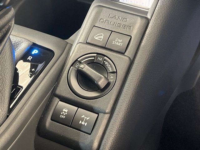 LANDCRUISER FJ