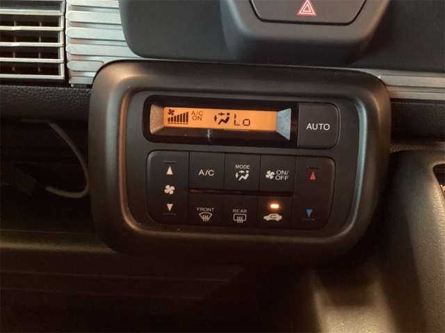 N-VAN
