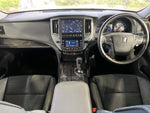 CROWN sedan hybrid