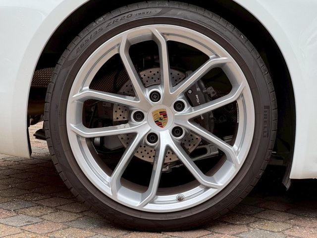 PORSCHE 718CAYMAN