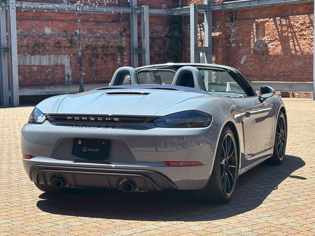 PORSCHE 718BOXSTER