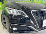 CROWN sedan hybrid