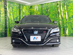 CROWN sedan hybrid