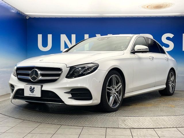 MERCEDES BENZ E class sedan