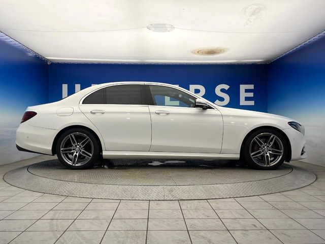 MERCEDES BENZ E class sedan