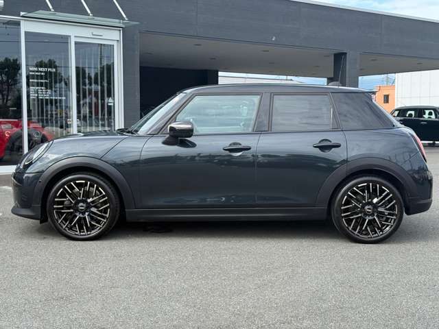 MINI COOPER 5DOOR