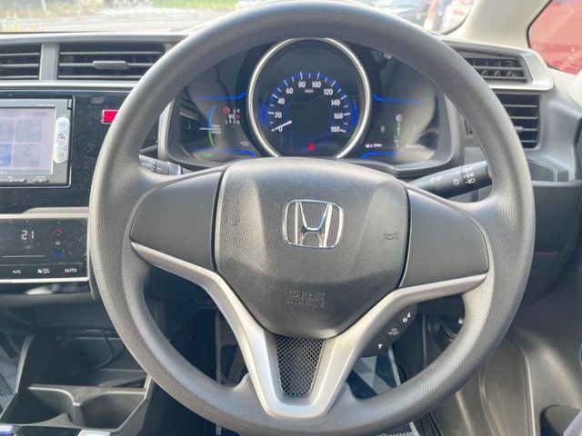 FIT HYBRID