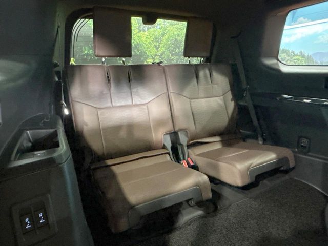 LANDCRUISER 250