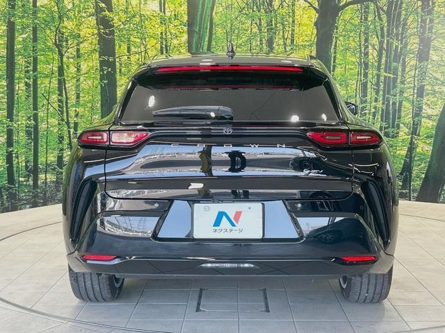 CROWN SPORT