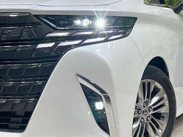 ALPHARD hybrid