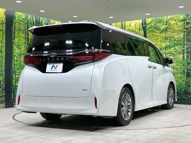 ALPHARD hybrid