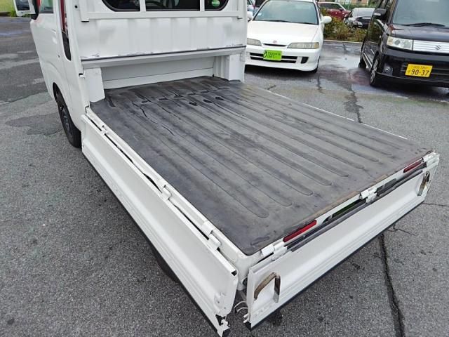 SAMBAR truck 4WD