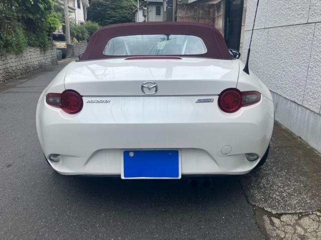 ROADSTER