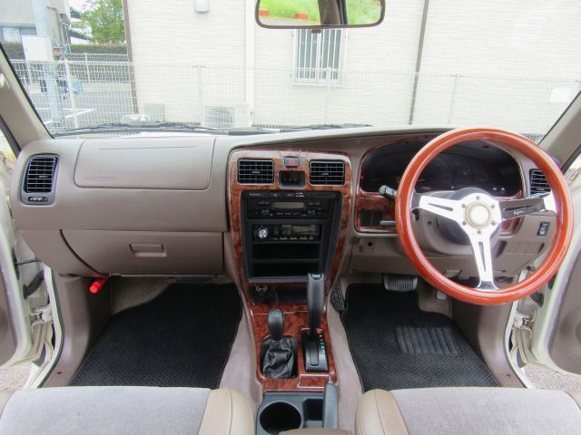 HILUXSURF wagon 4WD