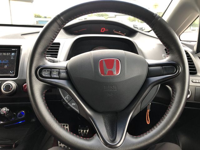 CIVIC sedan