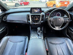 CROWN sedan hybrid