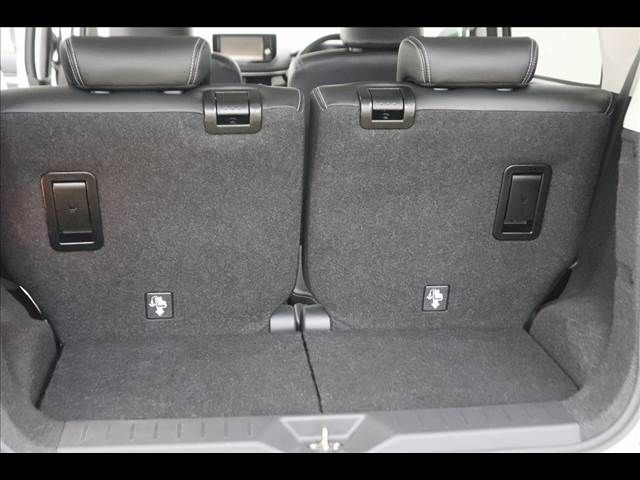 MOVE CUSTOM