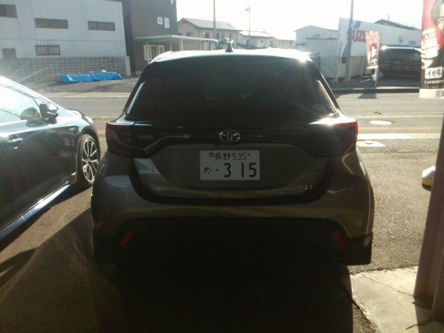 YARIS HYBRID