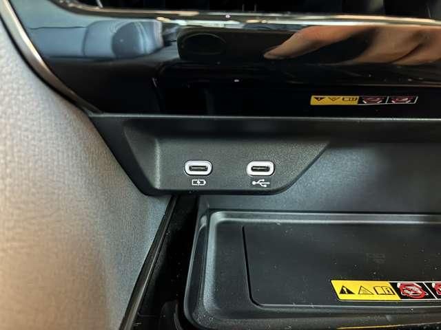 ALPHARD hybrid