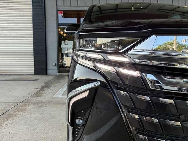 ALPHARD hybrid