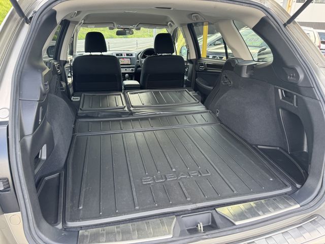 LEGACY OUTBACK
