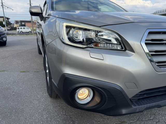 LEGACY OUTBACK