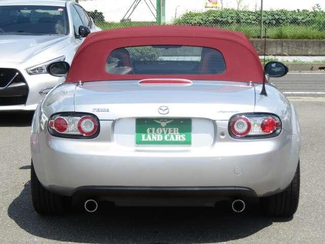 ROADSTER