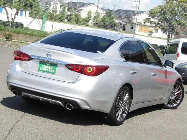 SKYLINE