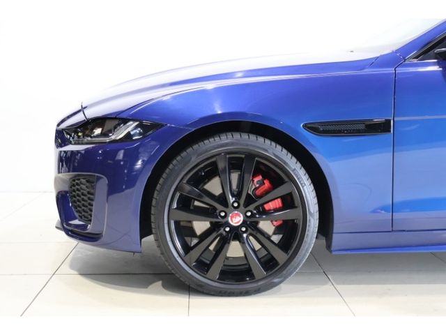 JAGUAR XEseries