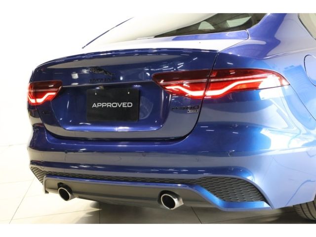 JAGUAR XEseries