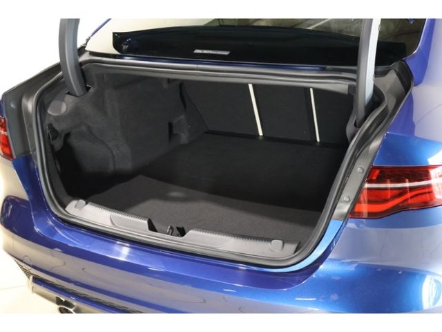 JAGUAR XEseries