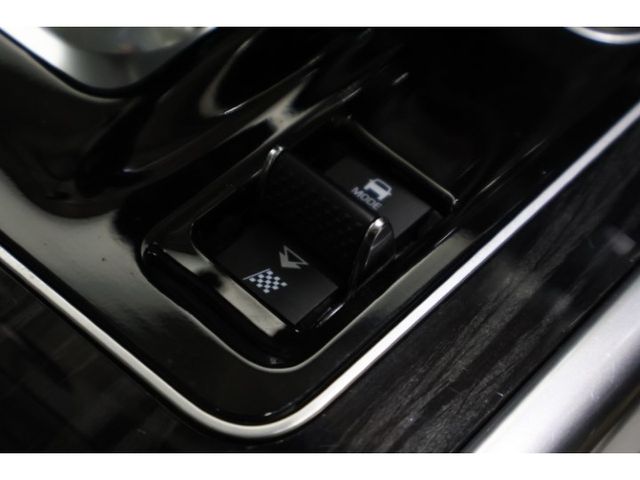 JAGUAR XEseries