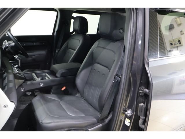 ROVER DEFENDER